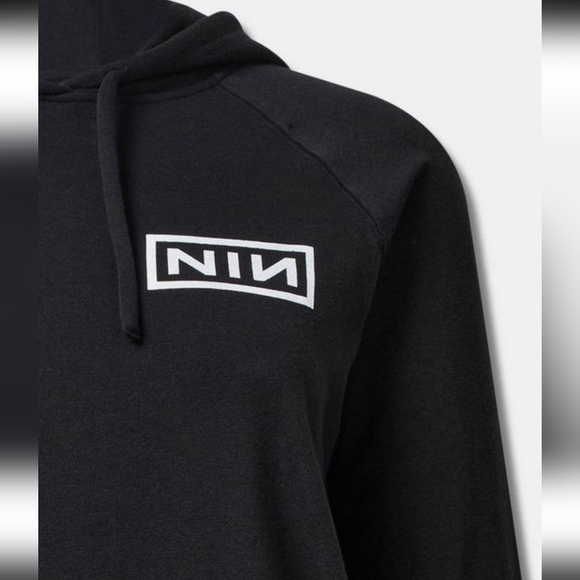 Last One! NIN Nine Inch Nails Torrid Black Hoodie - Picture 4 of 7